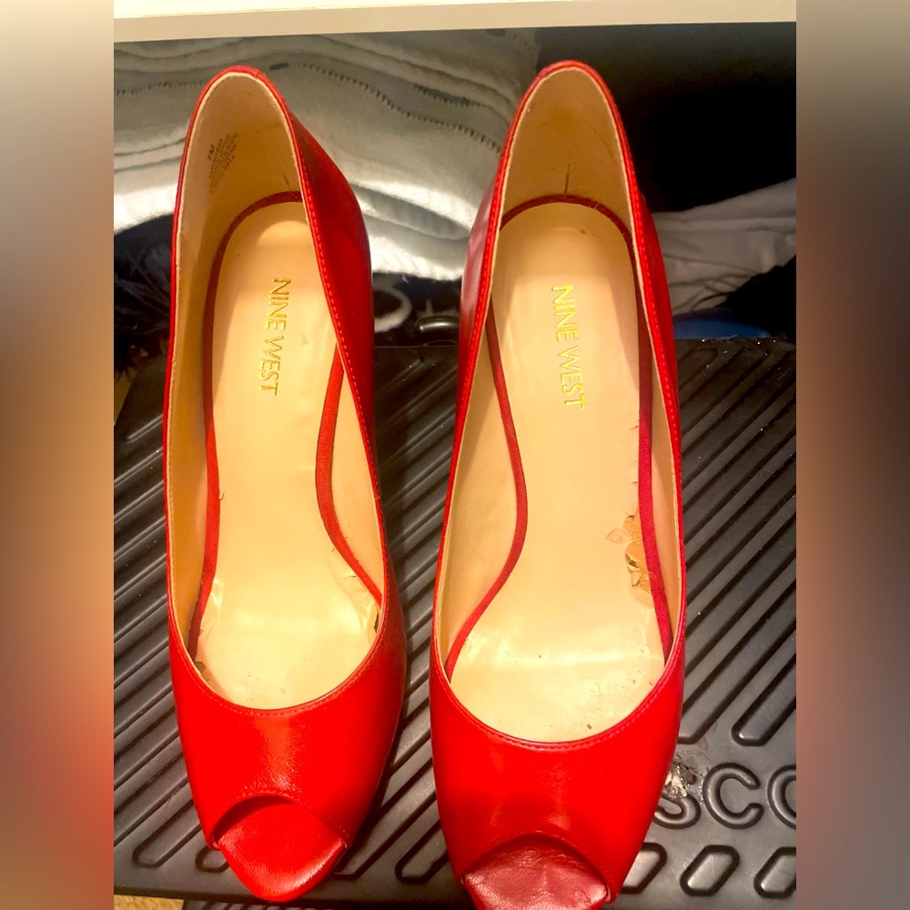 Red open toe kitten heels
Nine West
